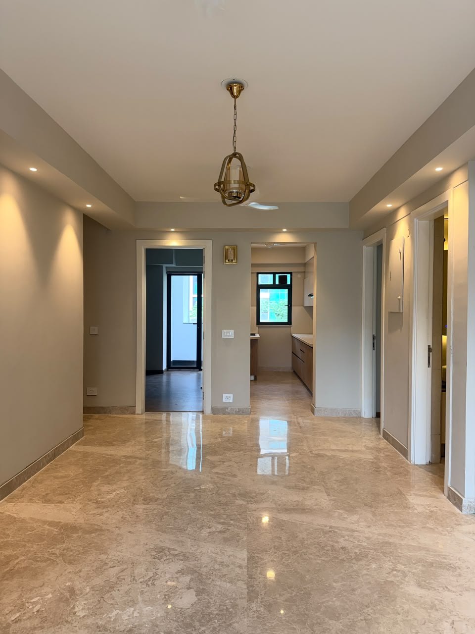Flat hall