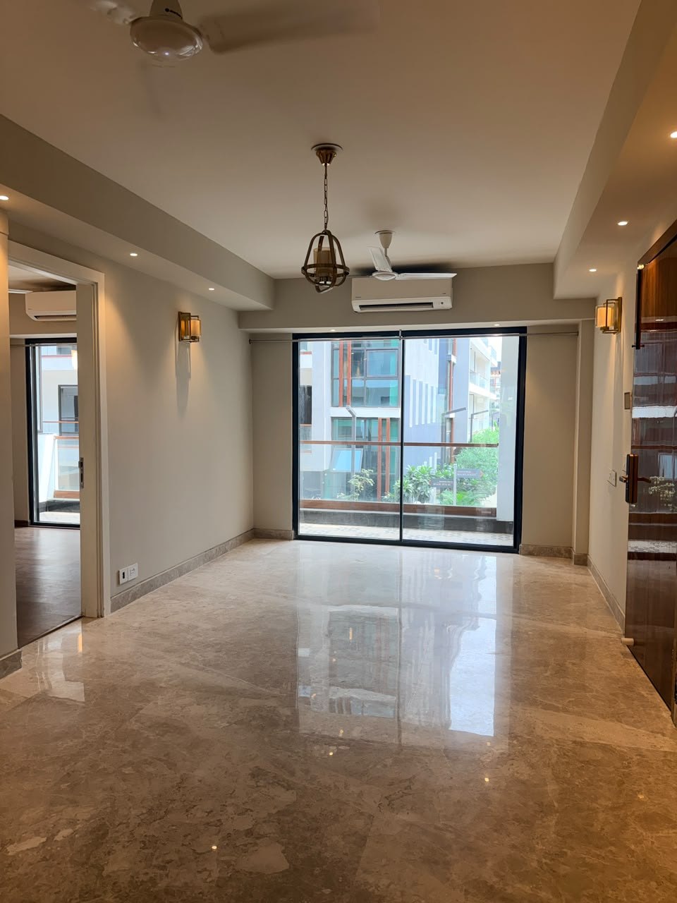 Flat hall